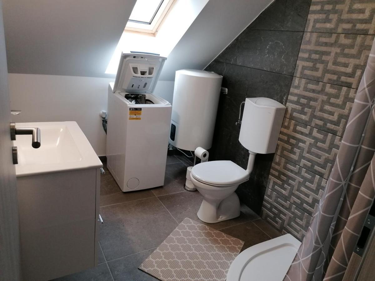 Mohacs Apartman Eksteriør billede